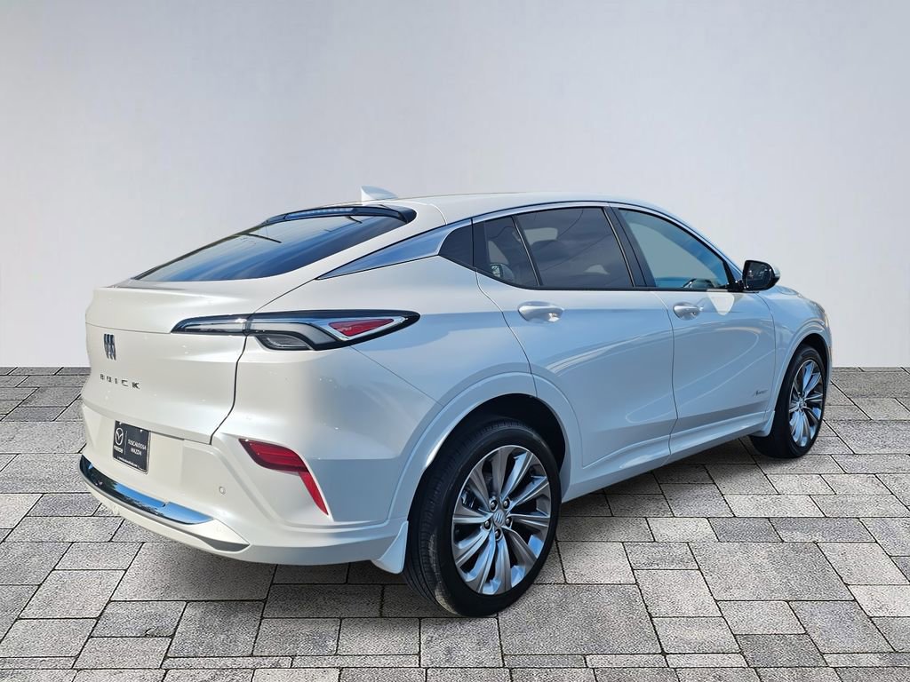 Used 2025 Buick Envista Avenir image 7