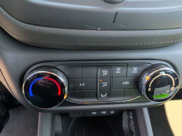 Used 2021 Chevrolet TrailBlazer LS AWD/4WD image 14