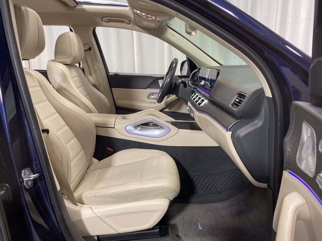 Used 2020 Mercedes-Benz GLS 450 4MATIC image 32
