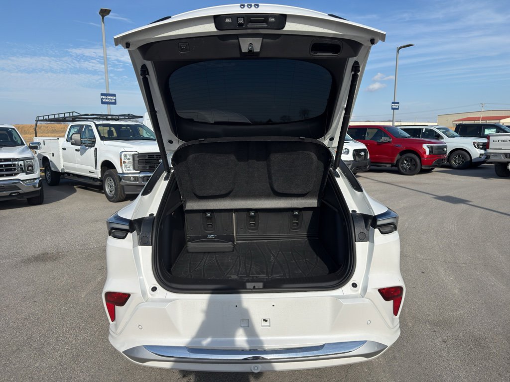 Used 2025 Buick Envista Avenir FWD image 15