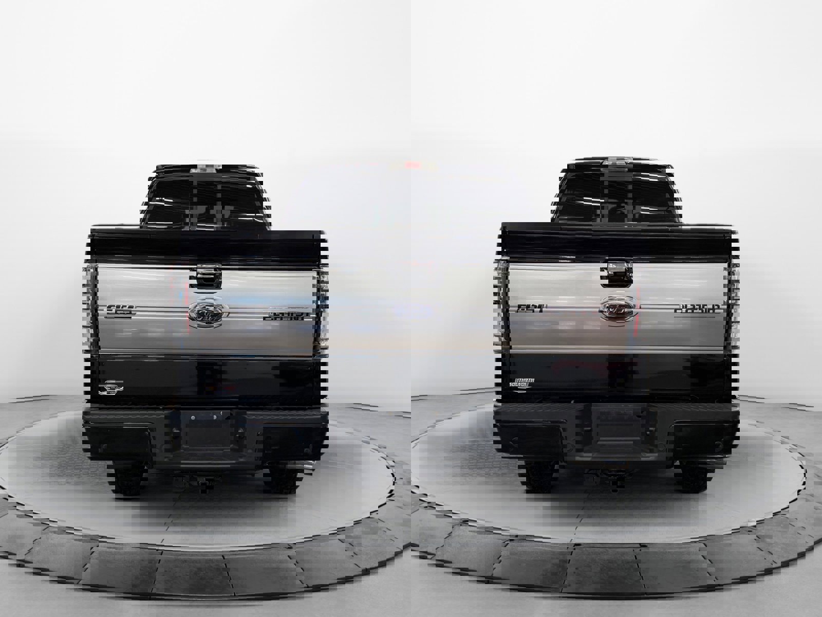 Used 2011 Ford F150 Platinum image 6