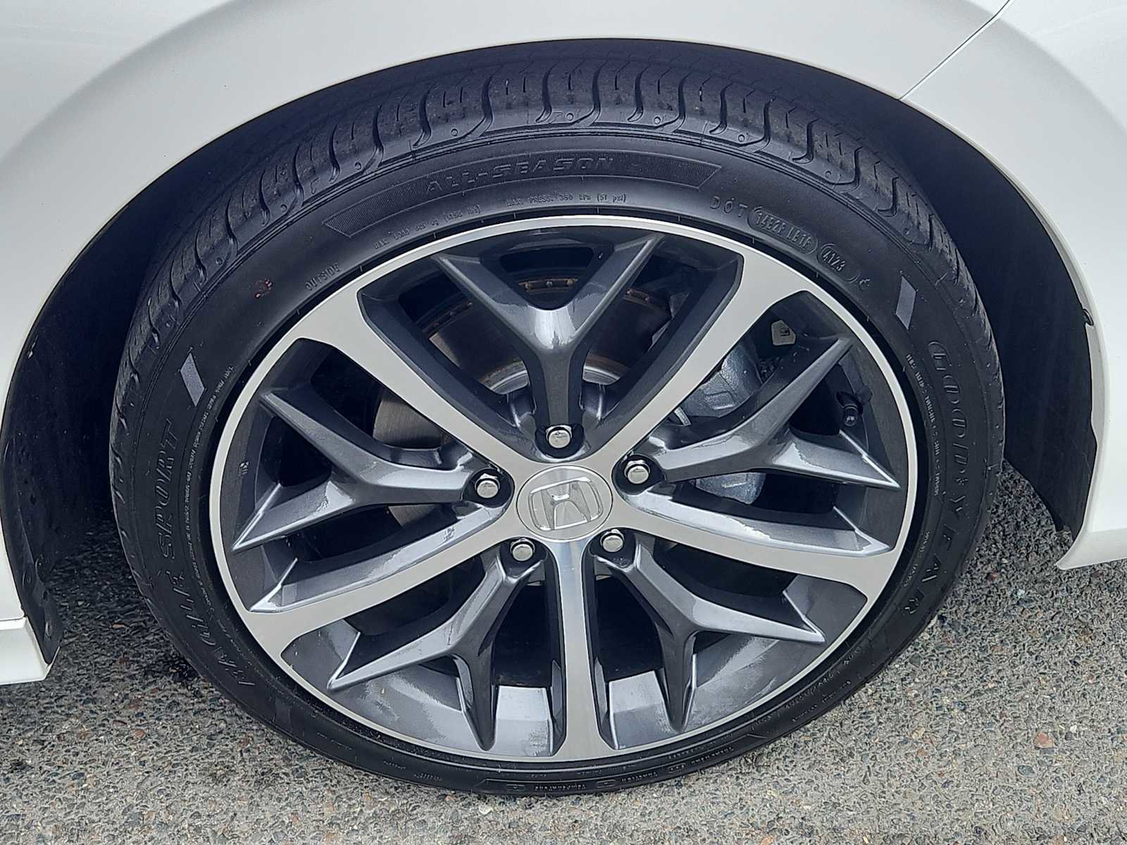 Used 2024 Honda Civic Touring image 10