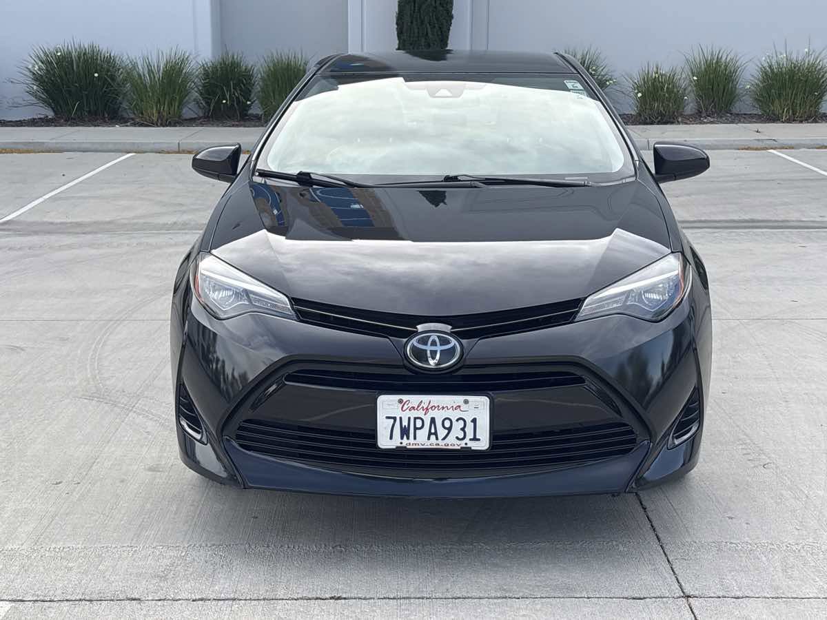 Used 2017 Toyota Corolla LE w/ Carpet Mat Package (TMS) FWD image 8