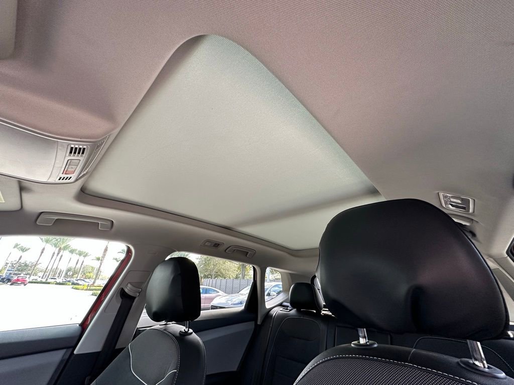 Used 2023 Volkswagen Taos SE image 23