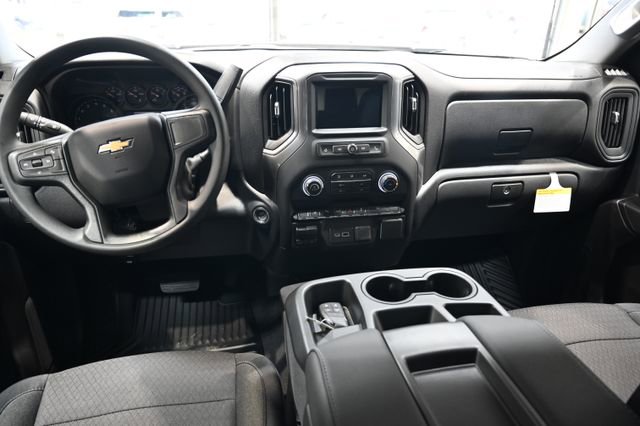 New 2026 Chevrolet Silverado 2500 Custom w/ Custom Value Package AWD/4WD image 16