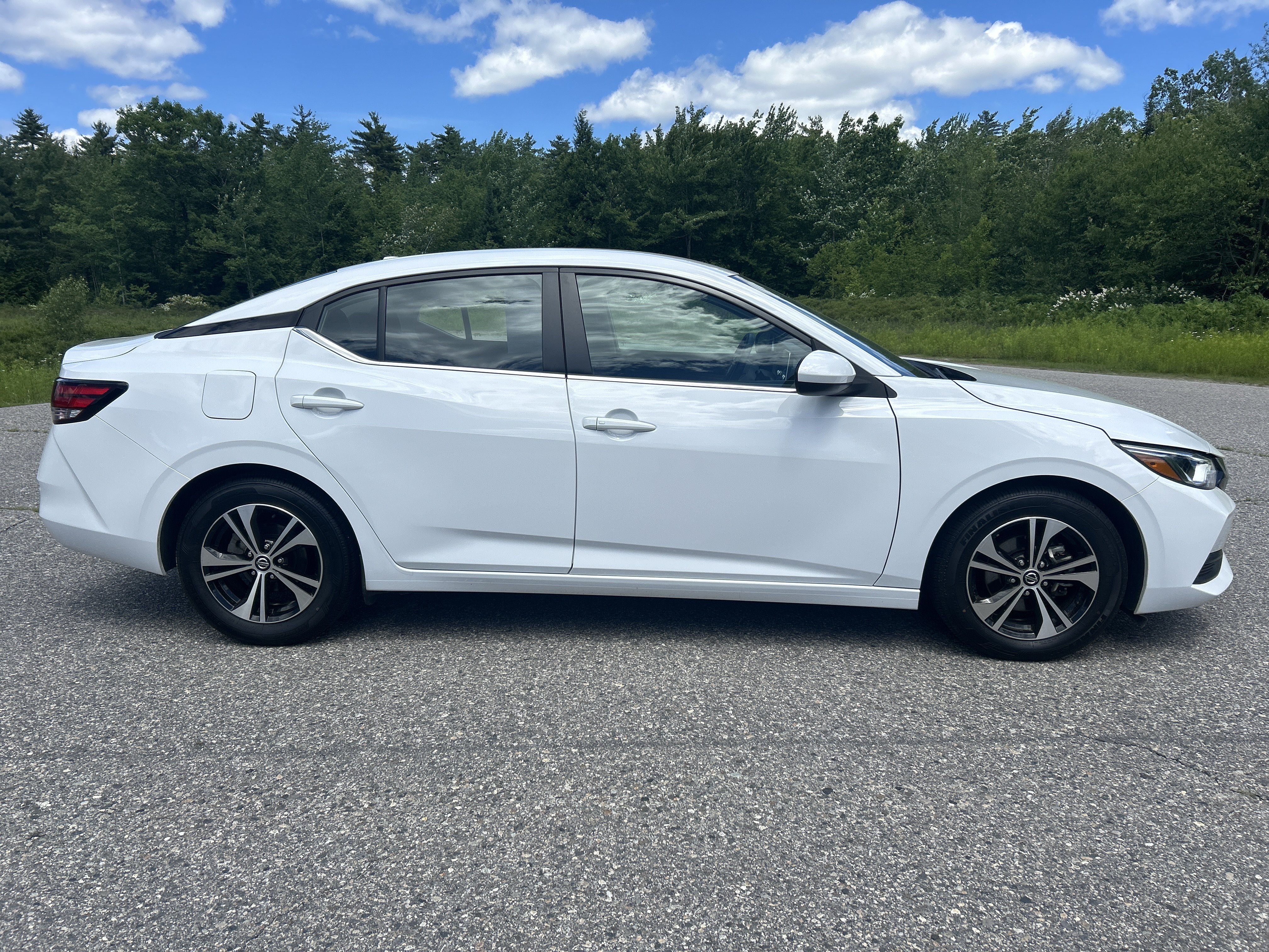 Certified 2023 Nissan Sentra SV FWD image 5