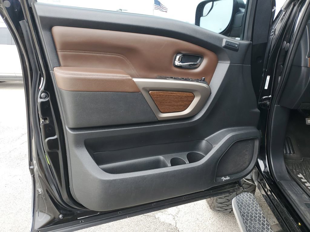 Used 2021 Nissan Titan Platinum Reserve w/ Moonroof Package image 23