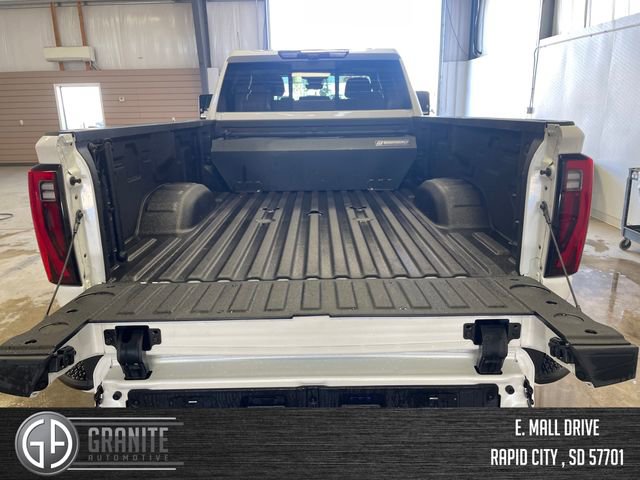 Used 2024 GMC Sierra 3500 Denali w/ Denali Reserve Package image 7