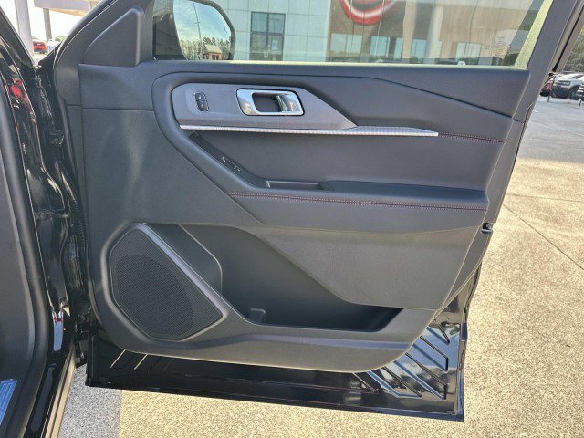 New 2026 Ford Explorer ST-Line w/ ST-Line Street Pack RWD image 14