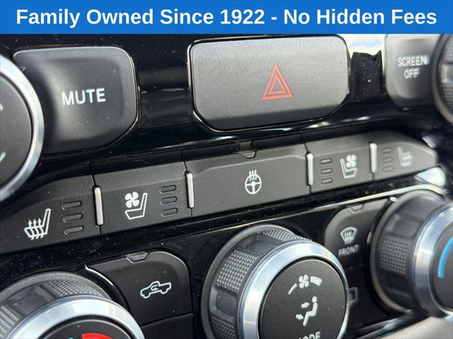 Certified 2024 RAM 1500 Laramie RWD image 31