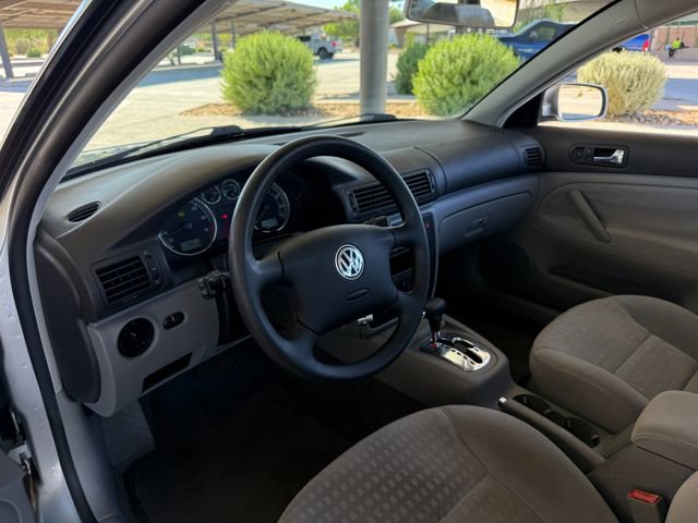 Used 2002 Volkswagen Passat GLS image 18