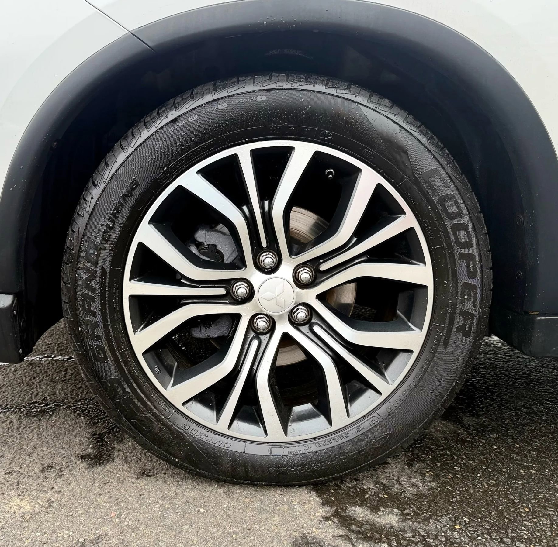 Used 2017 Mitsubishi Outlander GT image 54