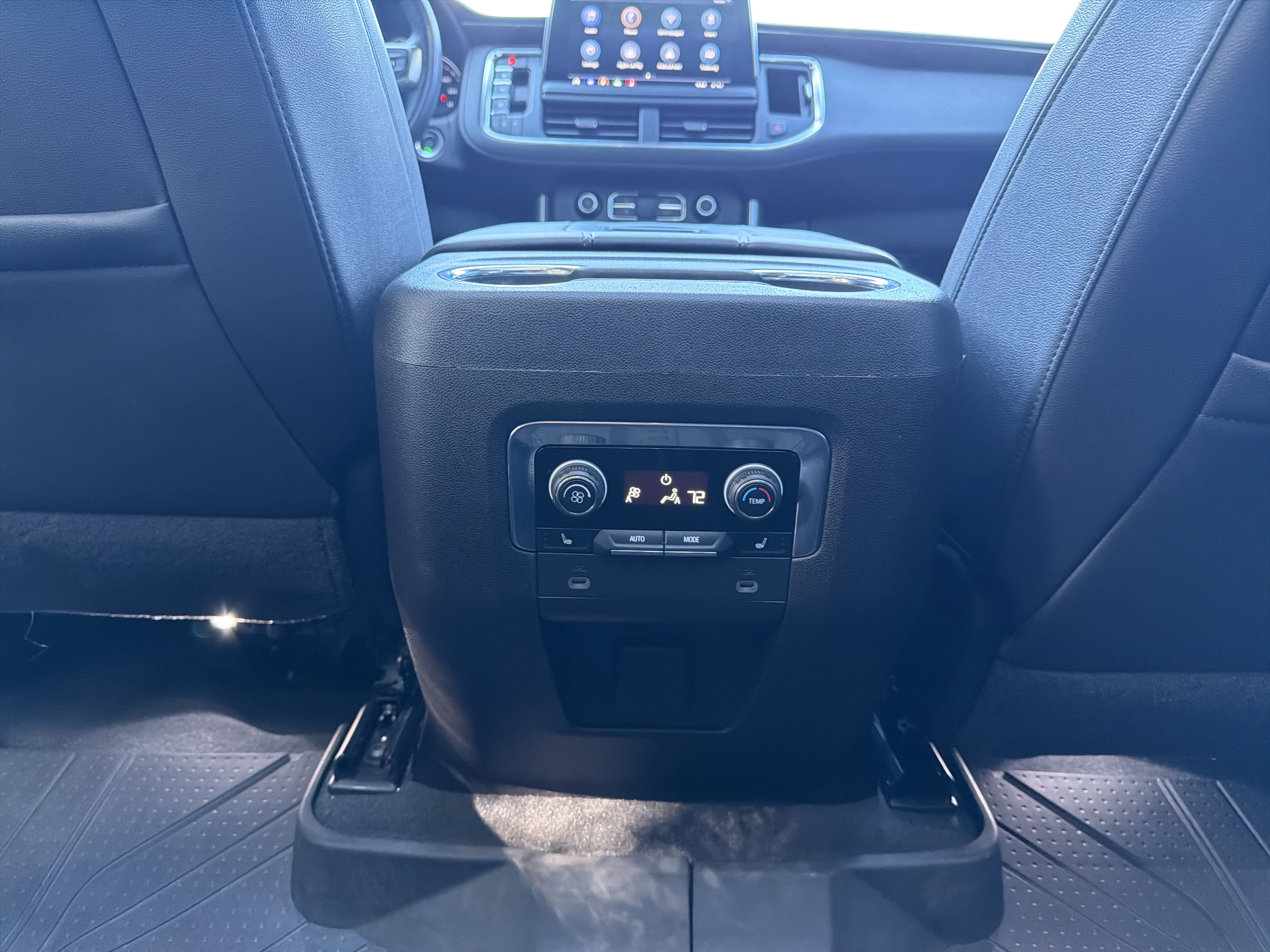 Used 2021 Chevrolet Tahoe LT w/ LT Signature Package AWD/4WD image 28