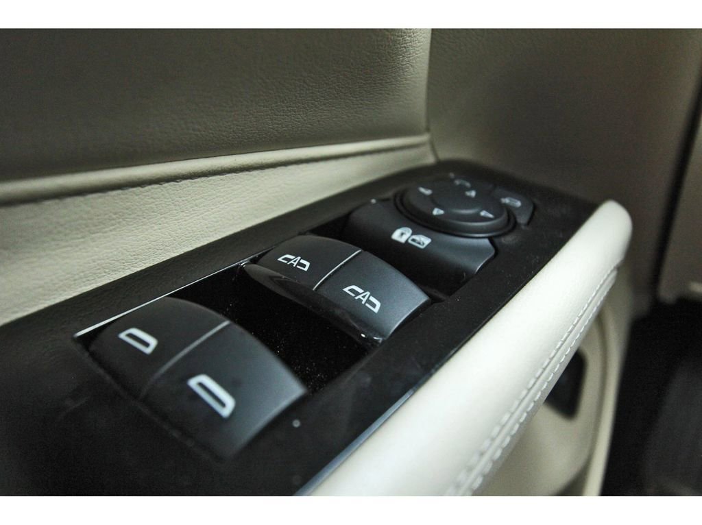 Used 2022 Cadillac CT4 Luxury w/ Sun And Sound Package image 20