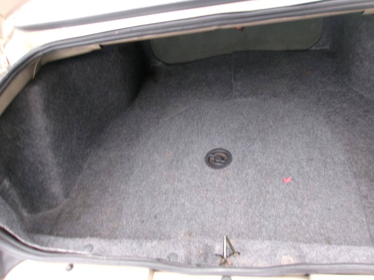 Used 2004 Buick Century Custom FWD image 17