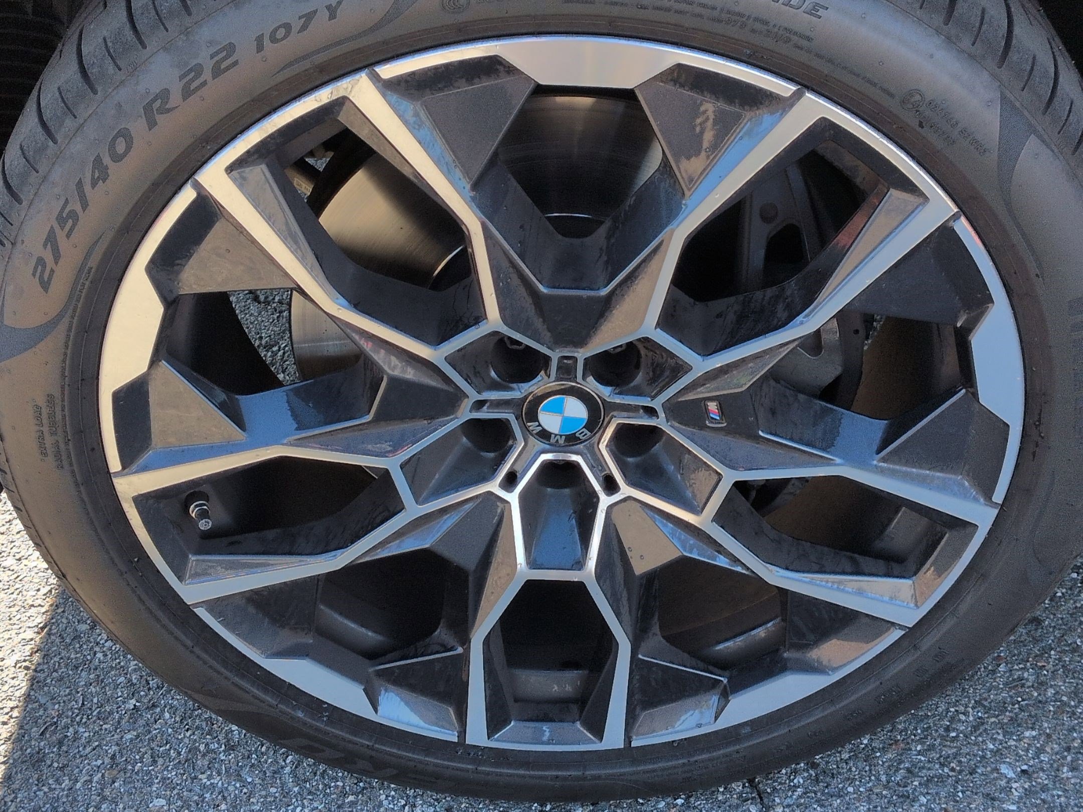 Certified 2024 BMW X7 xDrive40i w/ M Sport Package image 13