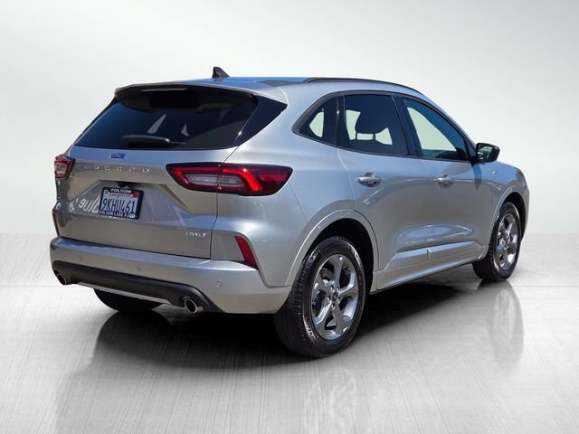 Certified 2023 Ford Escape ST-Line w/ Tech Pack #1 AWD/4WD image 4