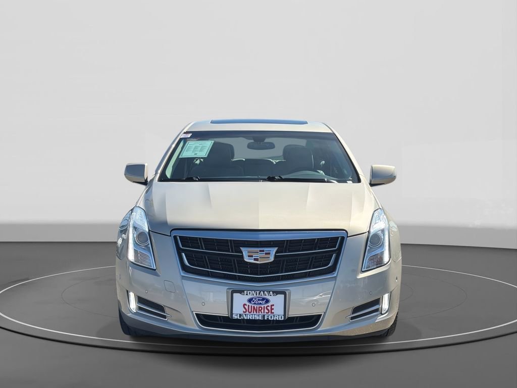 Used 2016 Cadillac XTS Luxury image 2
