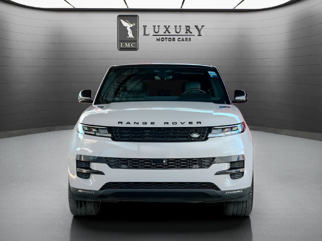 Used 2023 Land Rover Range Rover Sport SE AWD/4WD image 3