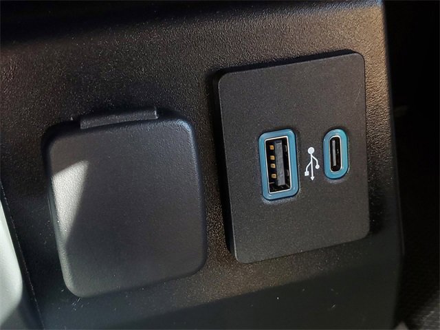 Certified 2020 Ford Explorer ST w/ Premium Technology Package image 27