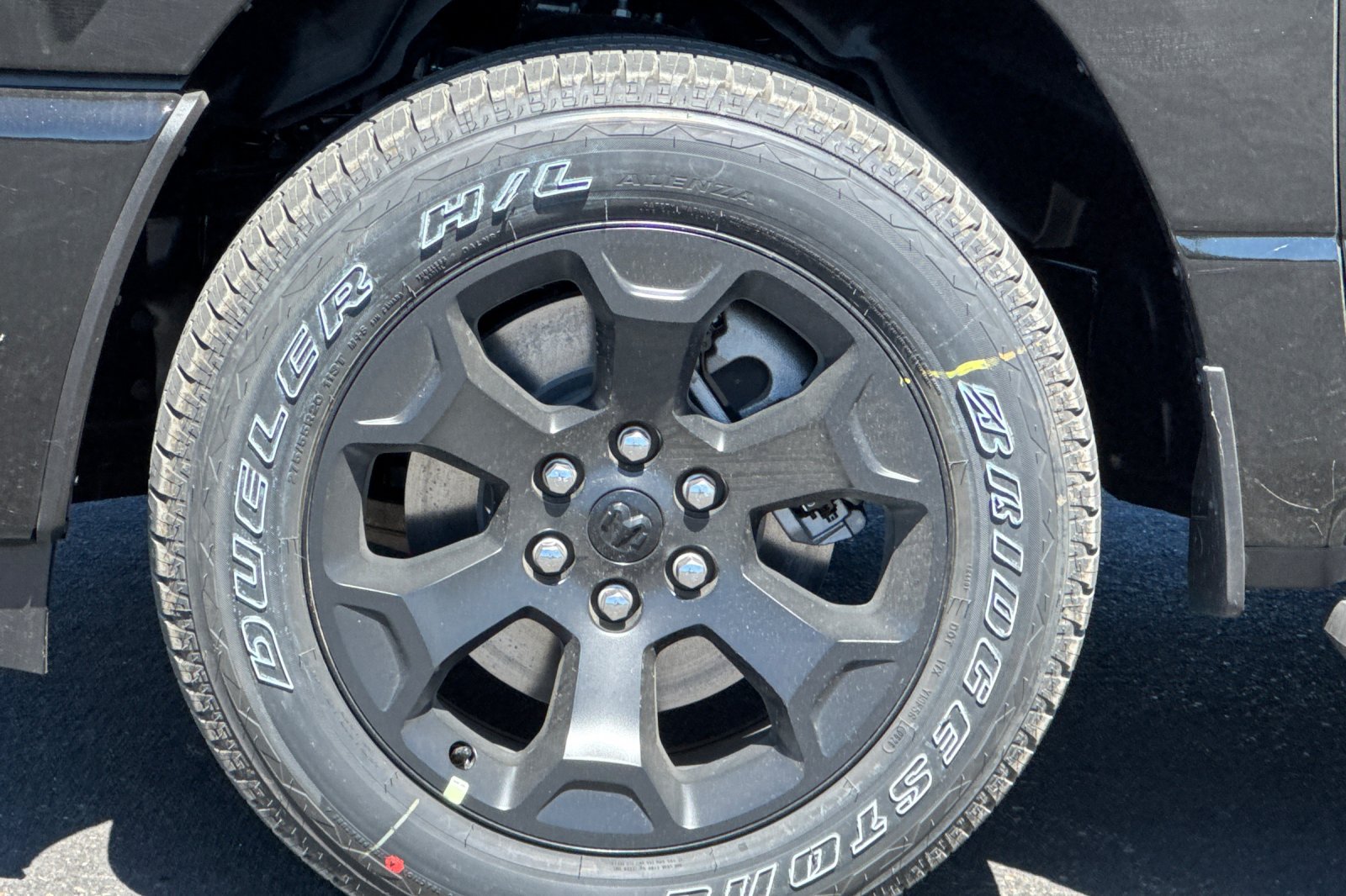 New 2026 RAM 1500 Express AWD/4WD image 23