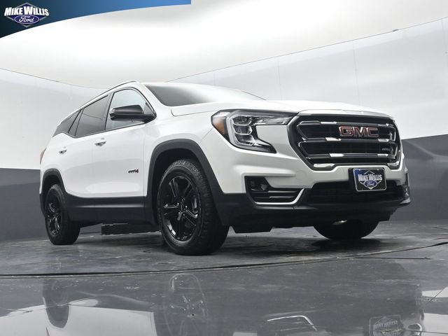 Used 2024 GMC Terrain AT4 AWD/4WD image 17