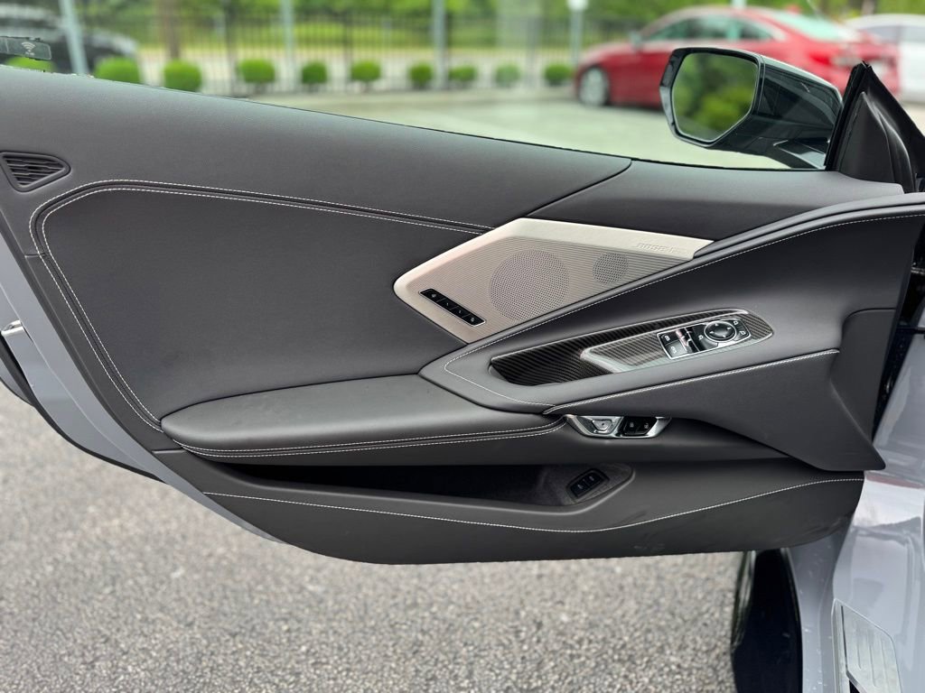 Used 2025 Chevrolet Corvette Z06 w/ Battery Protection Package image 37