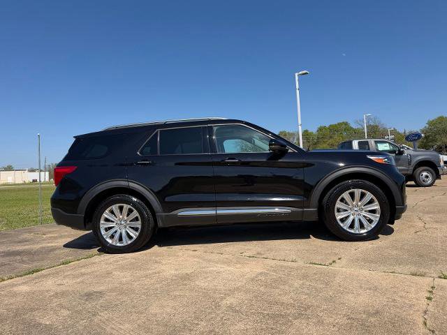 Certified 2022 Ford Explorer Limited w/ Limited Technology Package image 4