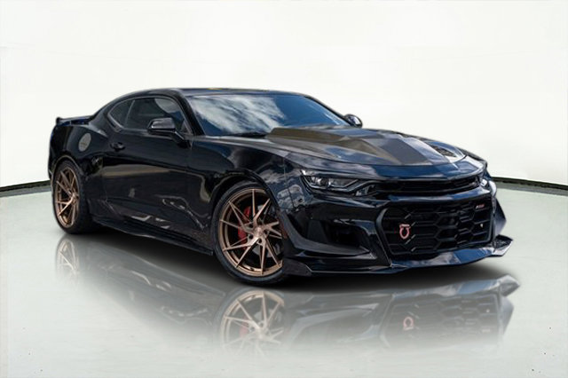 Used 2019 Chevrolet Camaro SS image 4