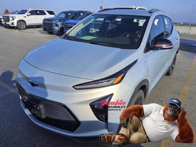 Used 2023 Chevrolet Bolt EUV LT w/ Convenience Package image 1