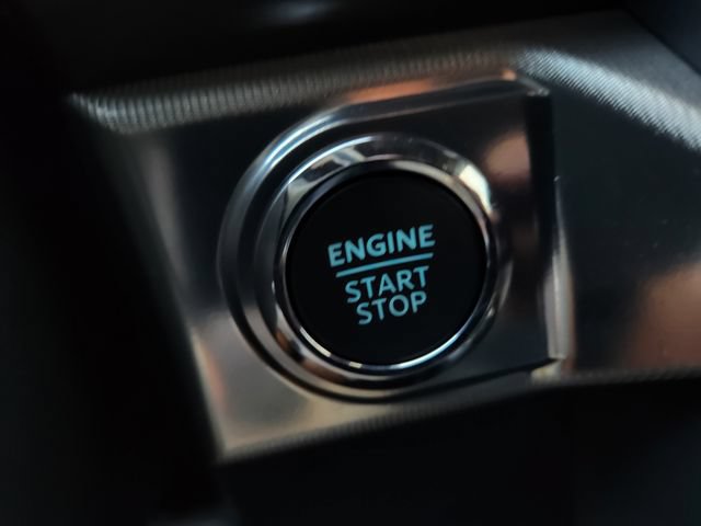 Used 2024 Ford F150 Lariat w/ FX4 Off-Road Package AWD/4WD image 8