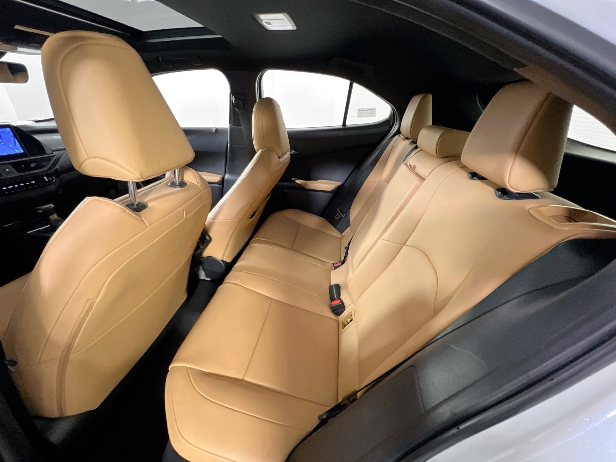 Used 2023 Lexus UX 250h AWD w/ Premium Package image 25