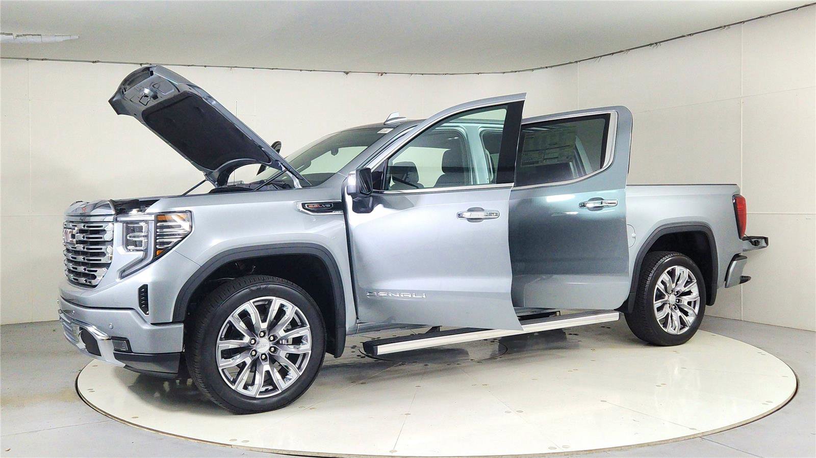 New 2026 GMC Sierra 1500 Denali image 9