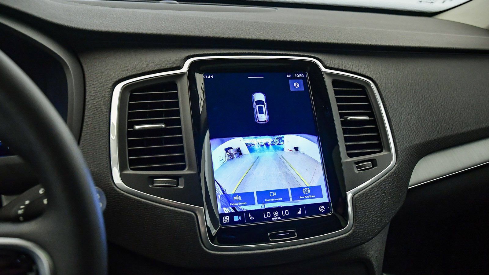 Certified 2025 Volvo XC90 B5 Core image 25