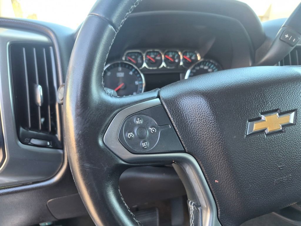 Used 2015 Chevrolet Silverado 1500 LT w/ LT Convenience Package image 10