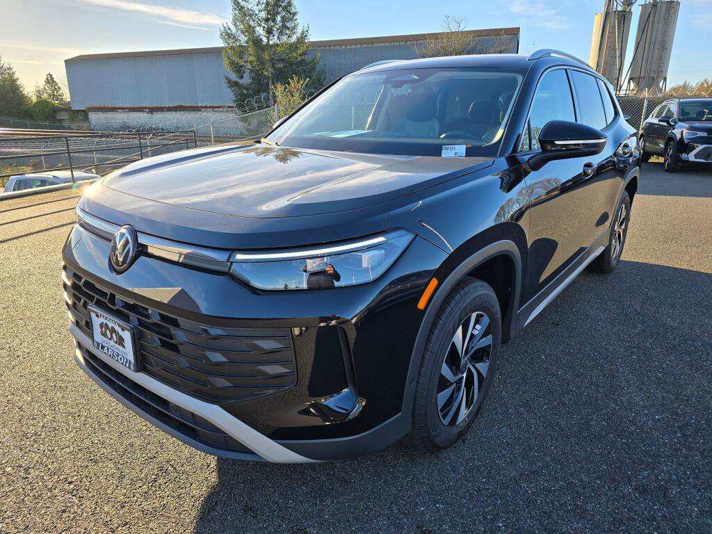 New 2026 Volkswagen Tiguan S AWD/4WD image 8