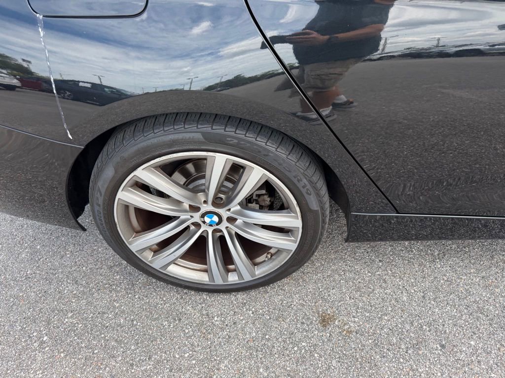 Used 2016 BMW 328i Gran Turismo xDrive image 5