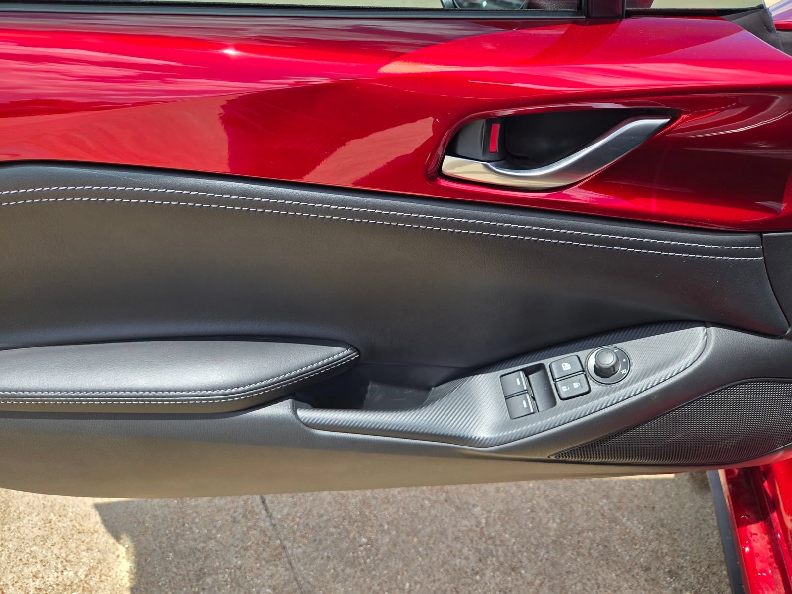 New 2026 MAZDA MX-5 Miata RF Grand Touring RWD image 19