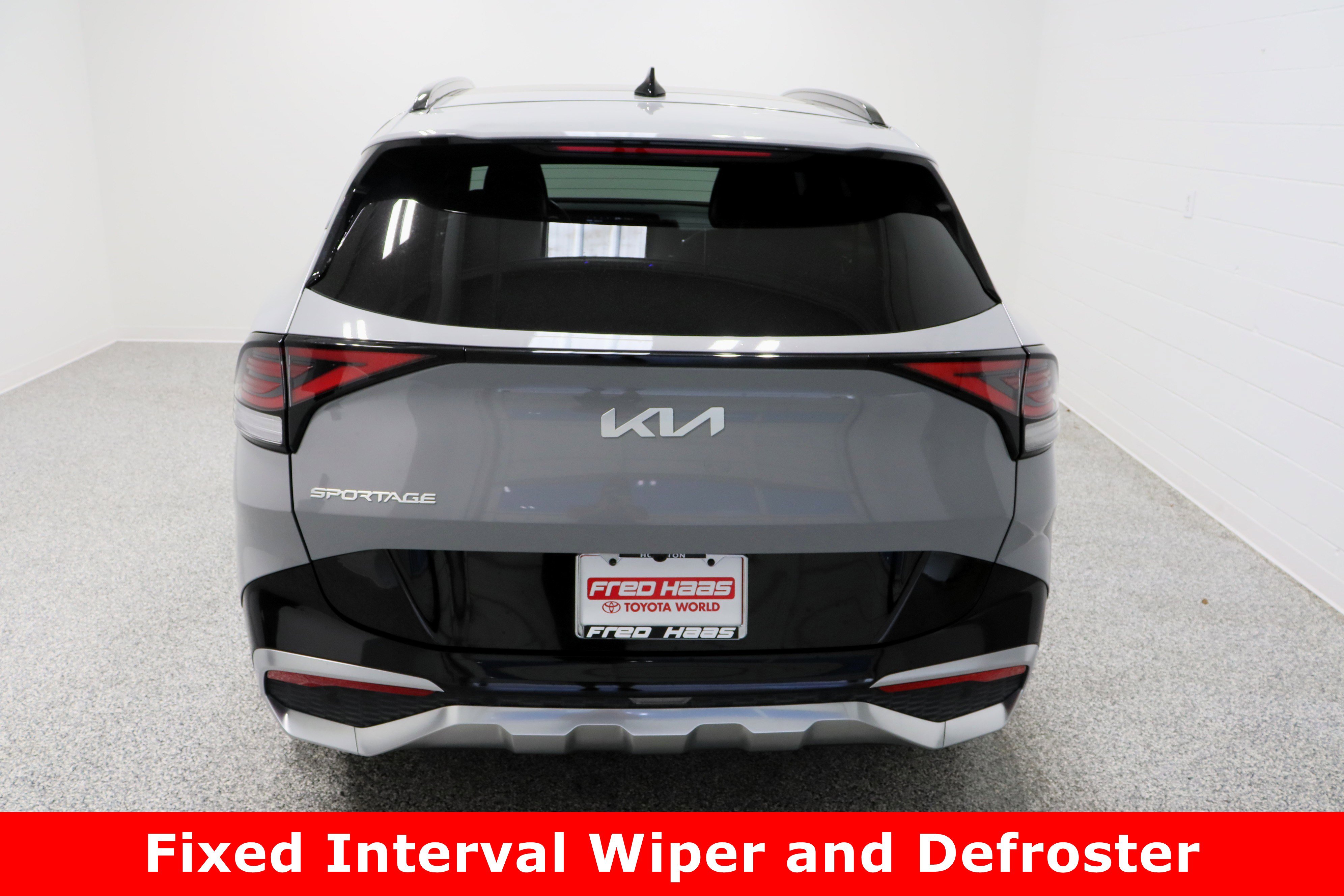 Used 2023 Kia Sportage SX image 8