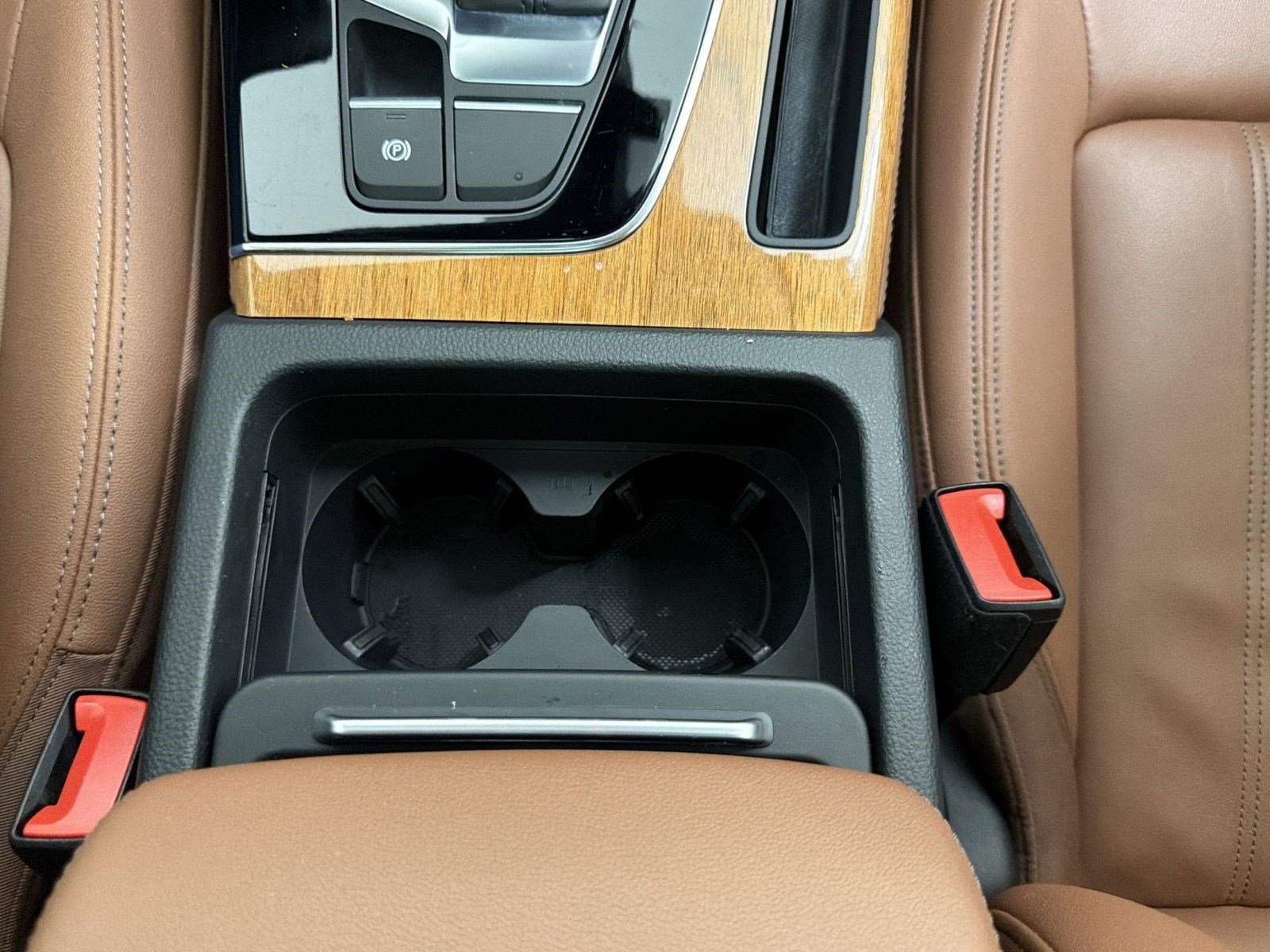 Used 2022 Audi Q5 2.0T Premium Plus w/ Premium Plus Package image 29