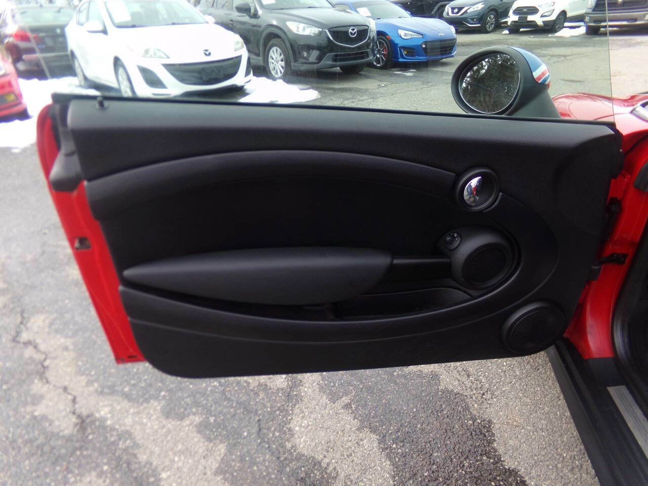 Used 2015 MINI Cooper Convertible image 22