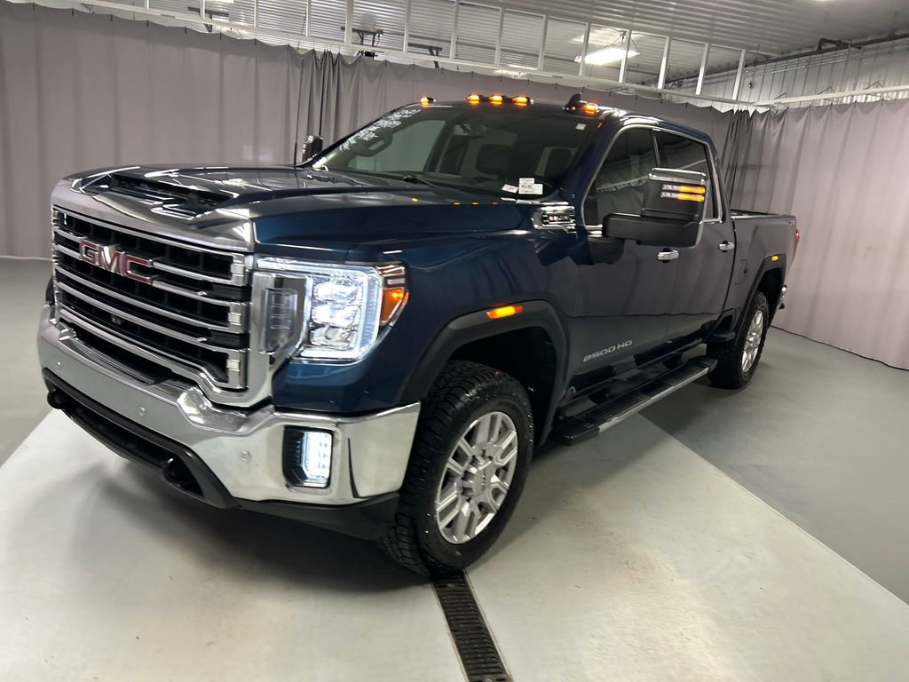Used 2021 GMC Sierra 2500 SLT w/ SLT Premium Package AWD/4WD image 3