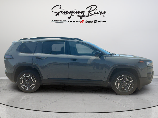 Used 2026 Jeep Cherokee Laredo AWD/4WD image 8