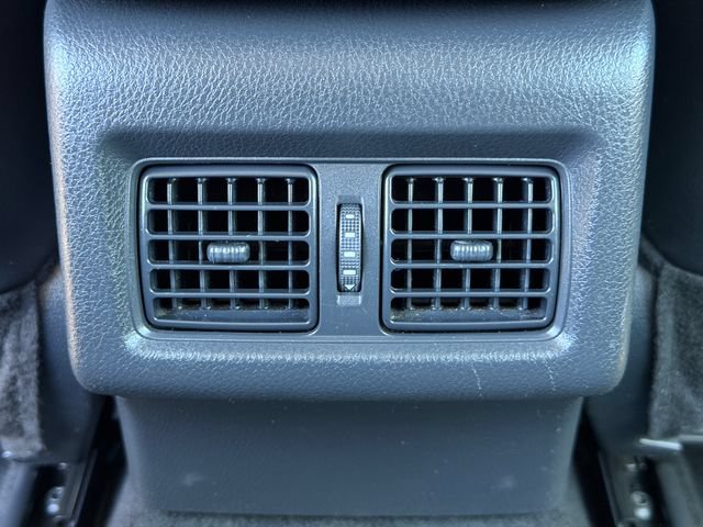 Used 2023 Toyota Camry XSE FWD image 15