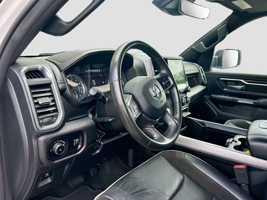 Used 2024 RAM 1500 Laramie AWD/4WD image 24