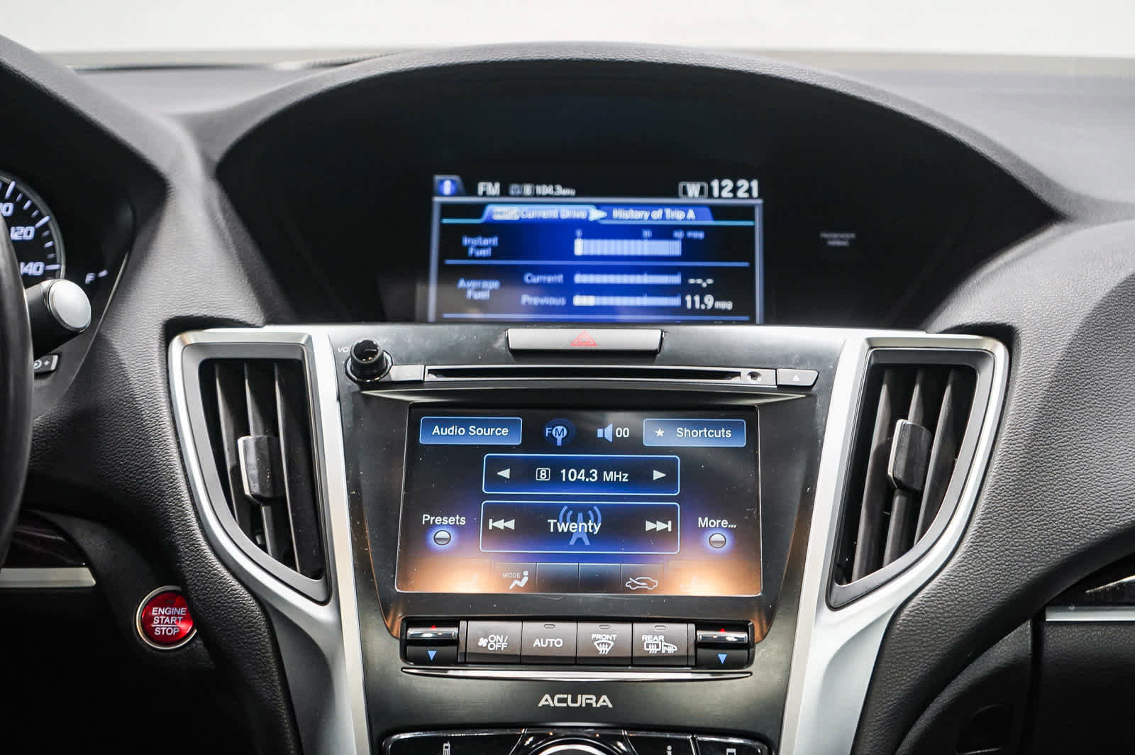 Used 2015 Acura TLX image 17