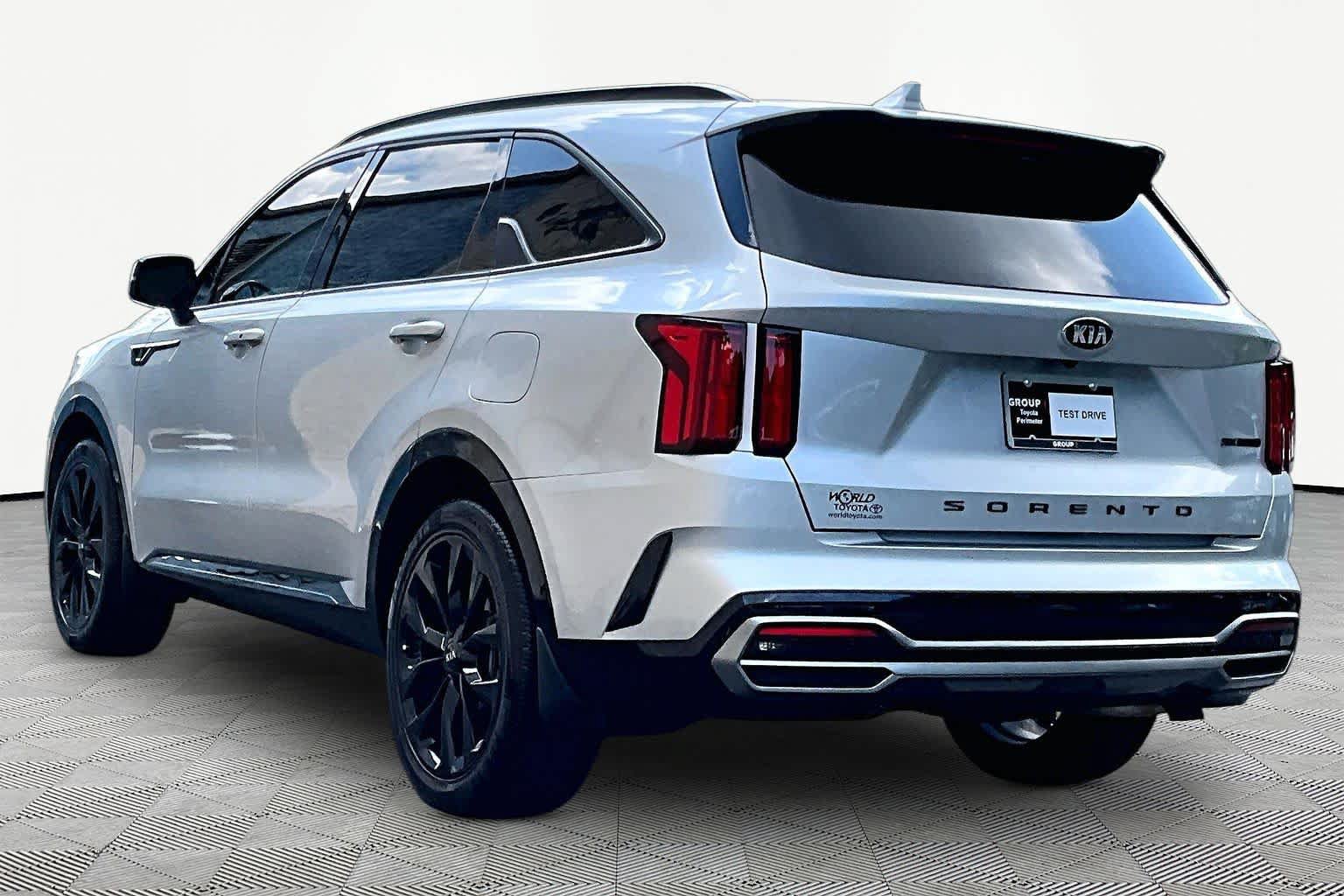 Used 2021 Kia Sorento SX FWD image 12