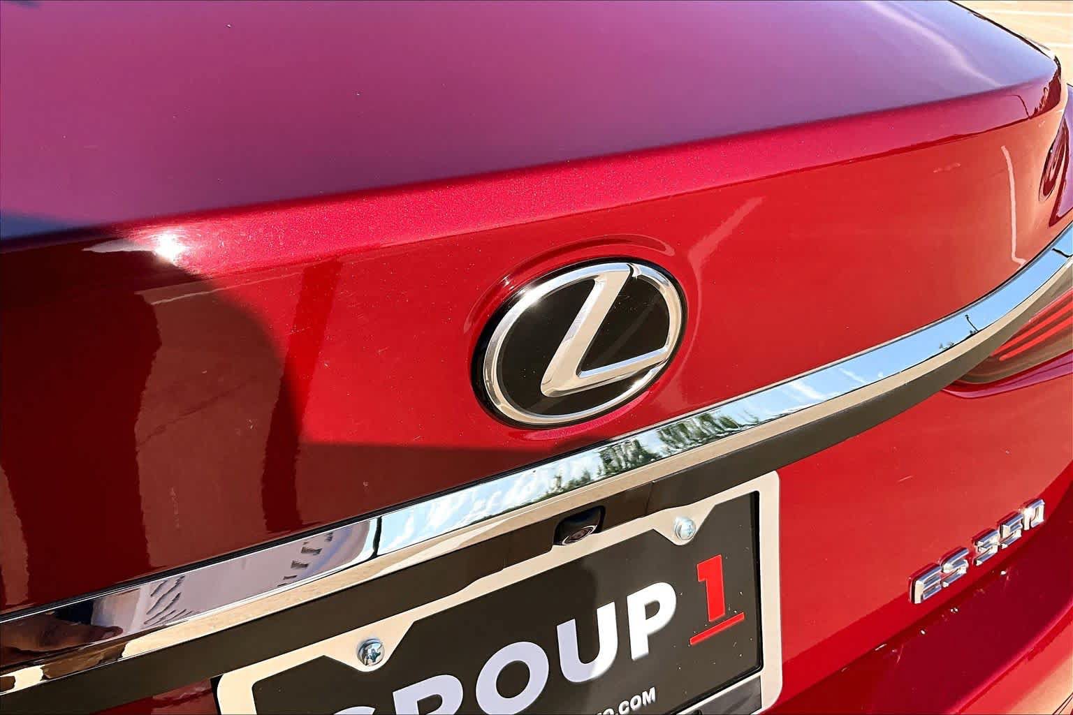 Used 2020 Lexus ES 350 w/ Accessory Package 2 FWD image 31