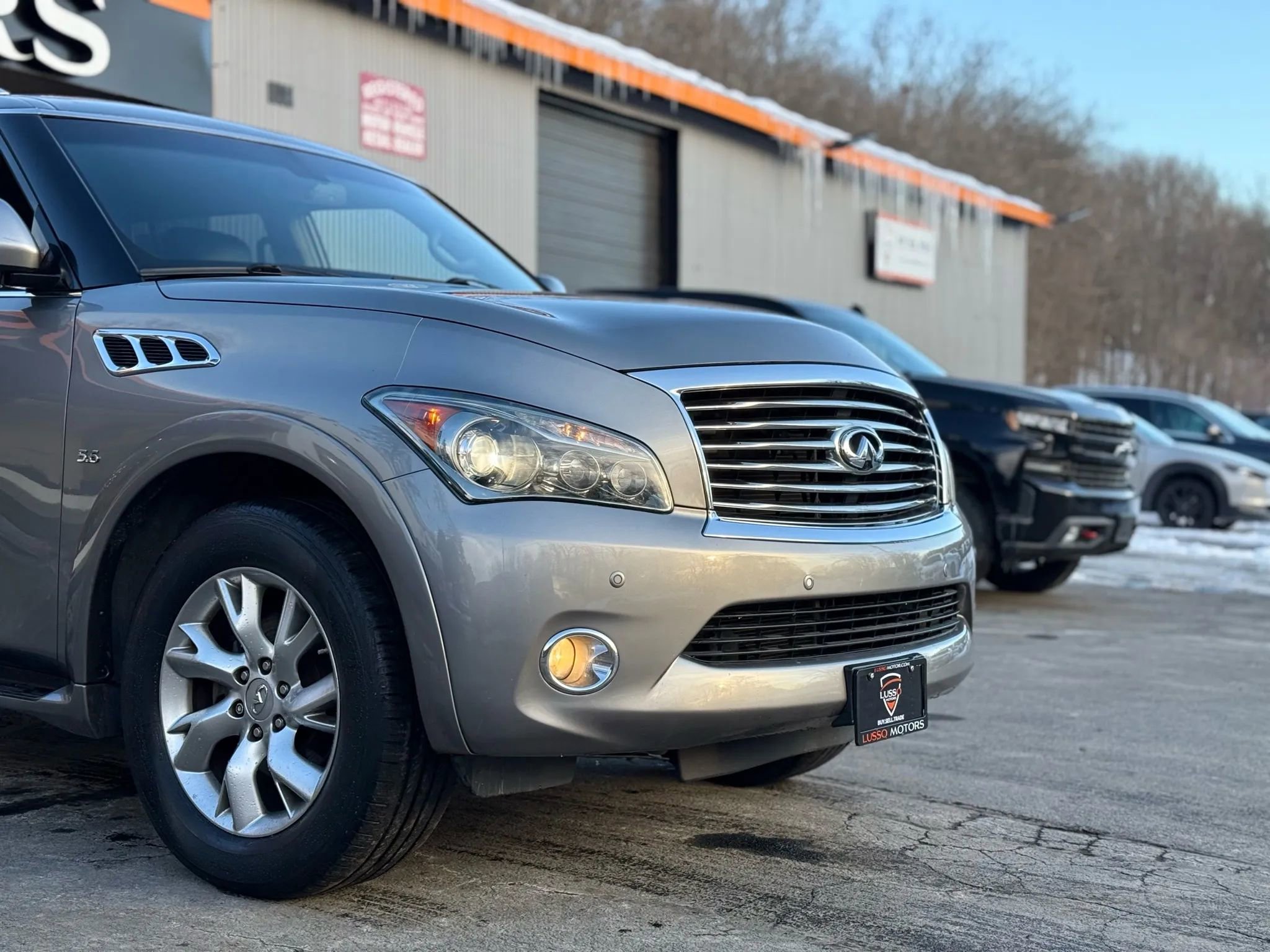 Used 2014 INFINITI QX80 4WD w/ Theater Package image 45