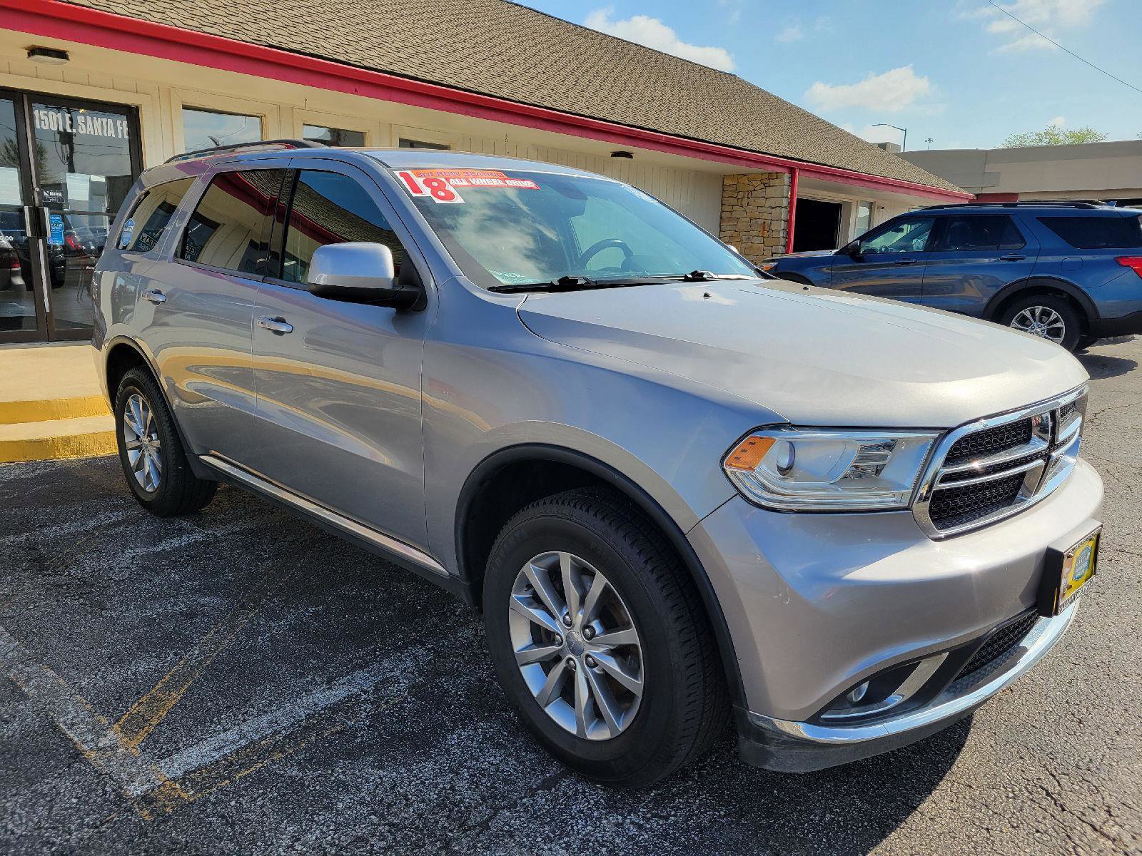 Used 2018 Dodge Durango SXT w/ Quick Order Package 2BB image 3